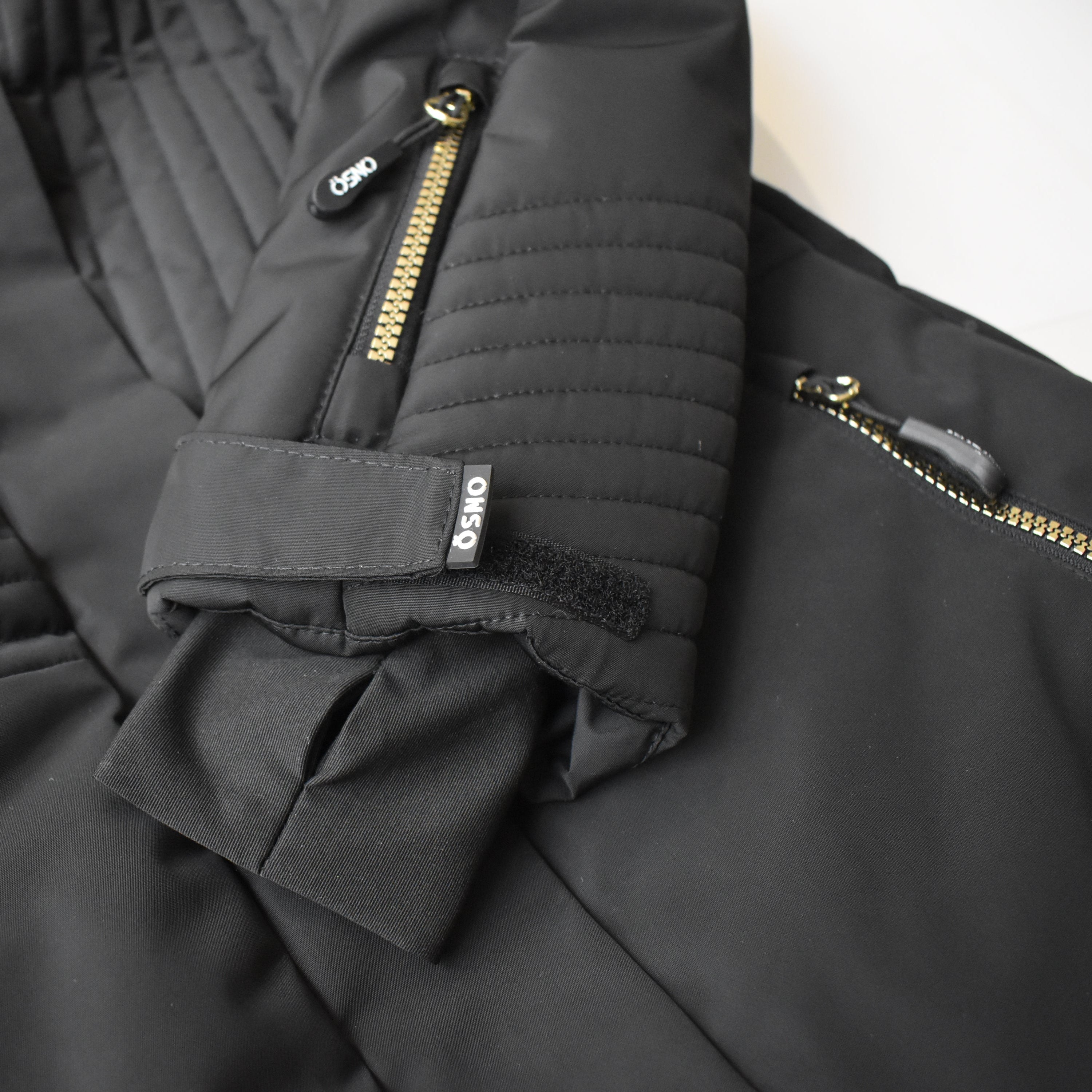 Vicky's Luxury Snowsuit - Jacket & Snowpants