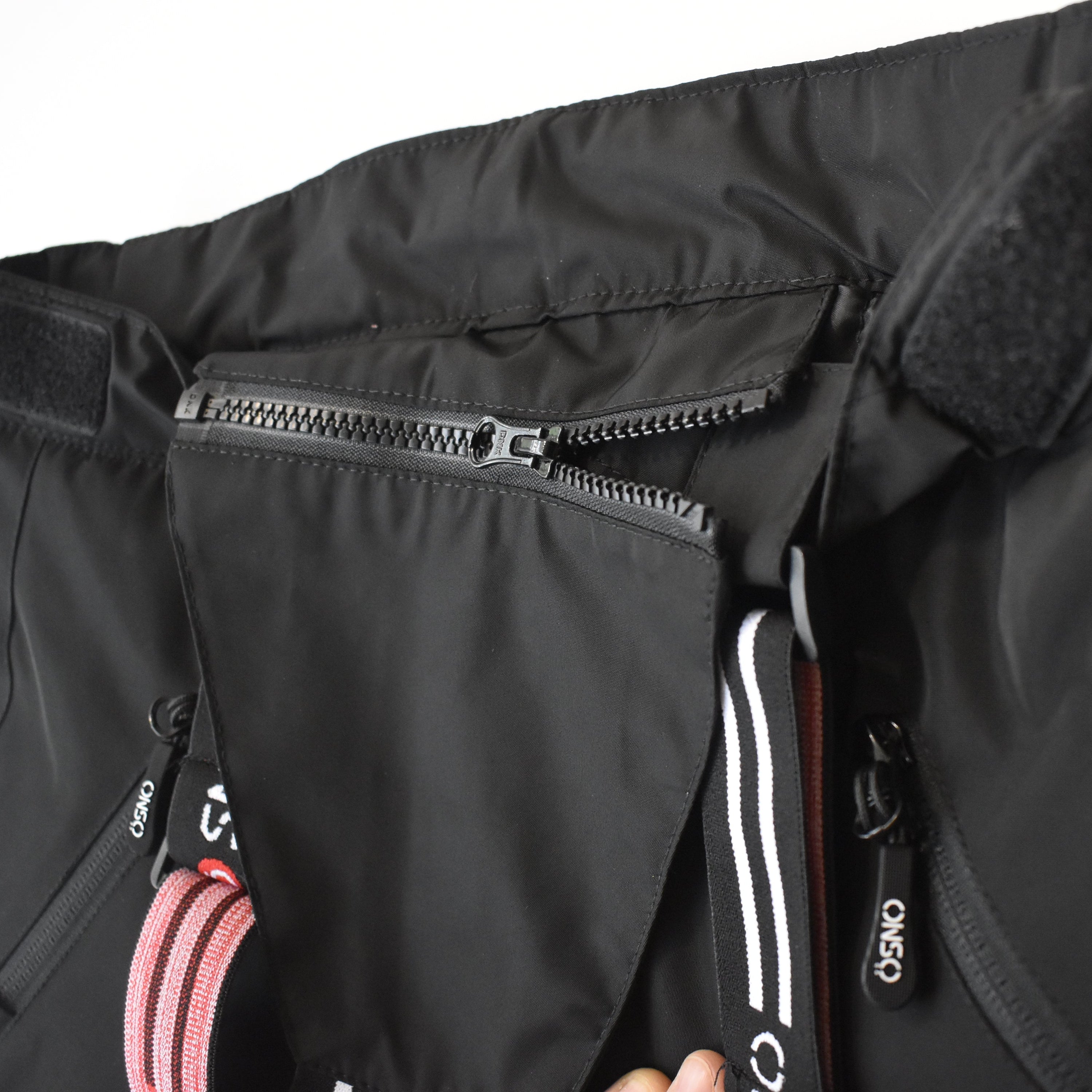 Nikki’s Cropped Ski Jacket & Pants Snowsuit