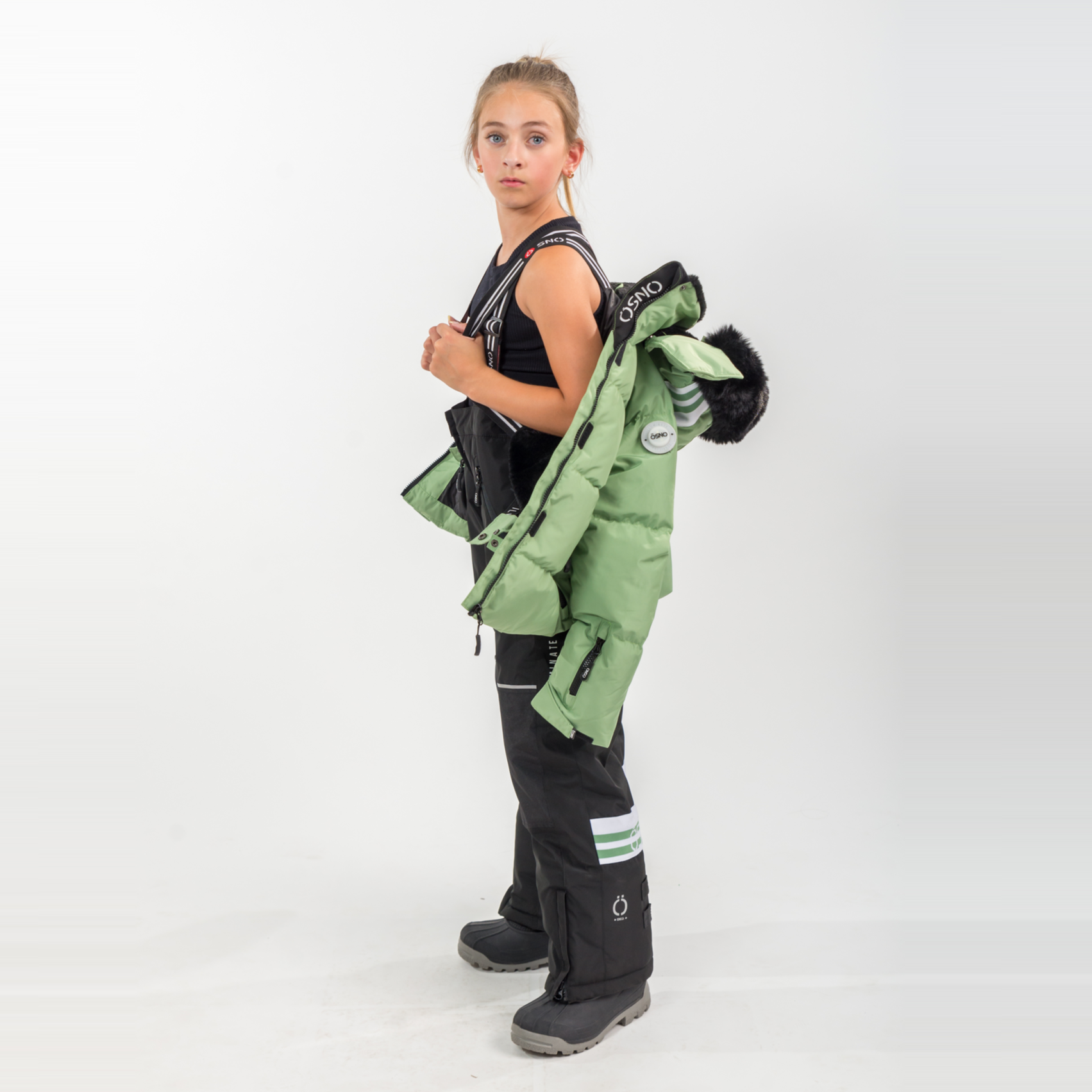 Nikki’s Cropped Ski Jacket & Pants Snowsuit